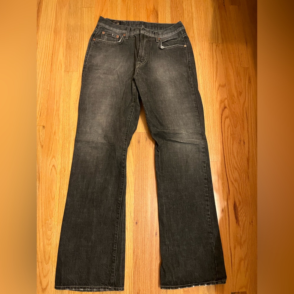 Lucky Men’s Straight leg jeans, slight distressed, 31 width, 32 inch inseam